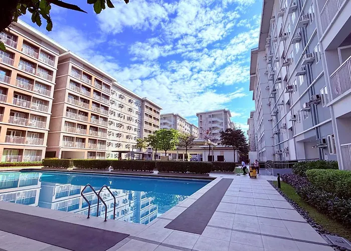 Tirpt Staycation Hotel