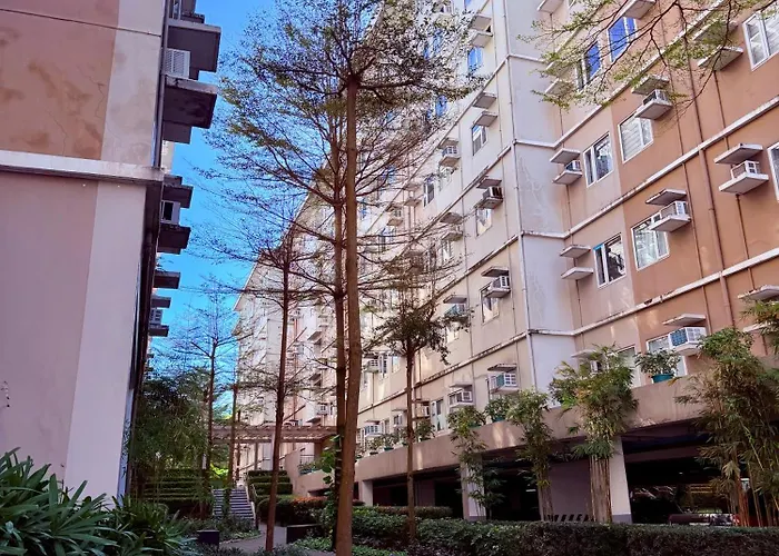 Hotel Tirpt Staycation Manille