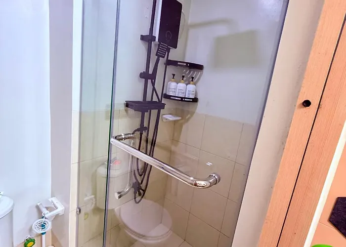 Tirpt Staycation Hotel